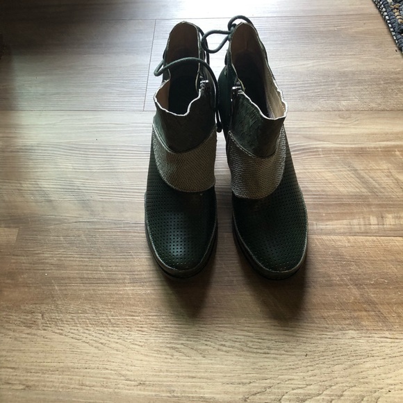 Booties - Picture 1 of 4